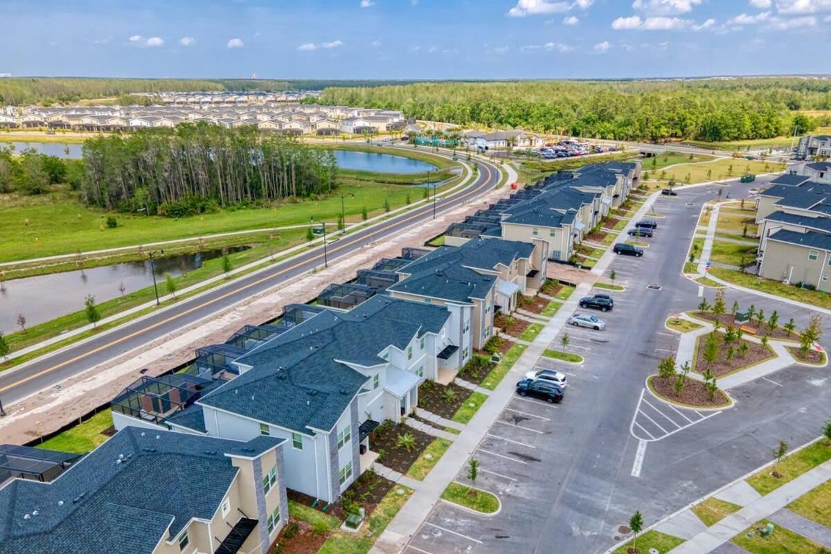 Brand New Corner Lot Pond View Vacation Home Kissimmee Eksteriør bilde